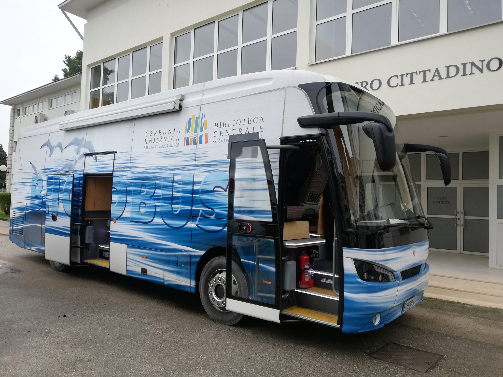 Il bibliobus di Capodistria a Umago