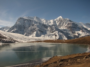 Sulle montagne del Nepal